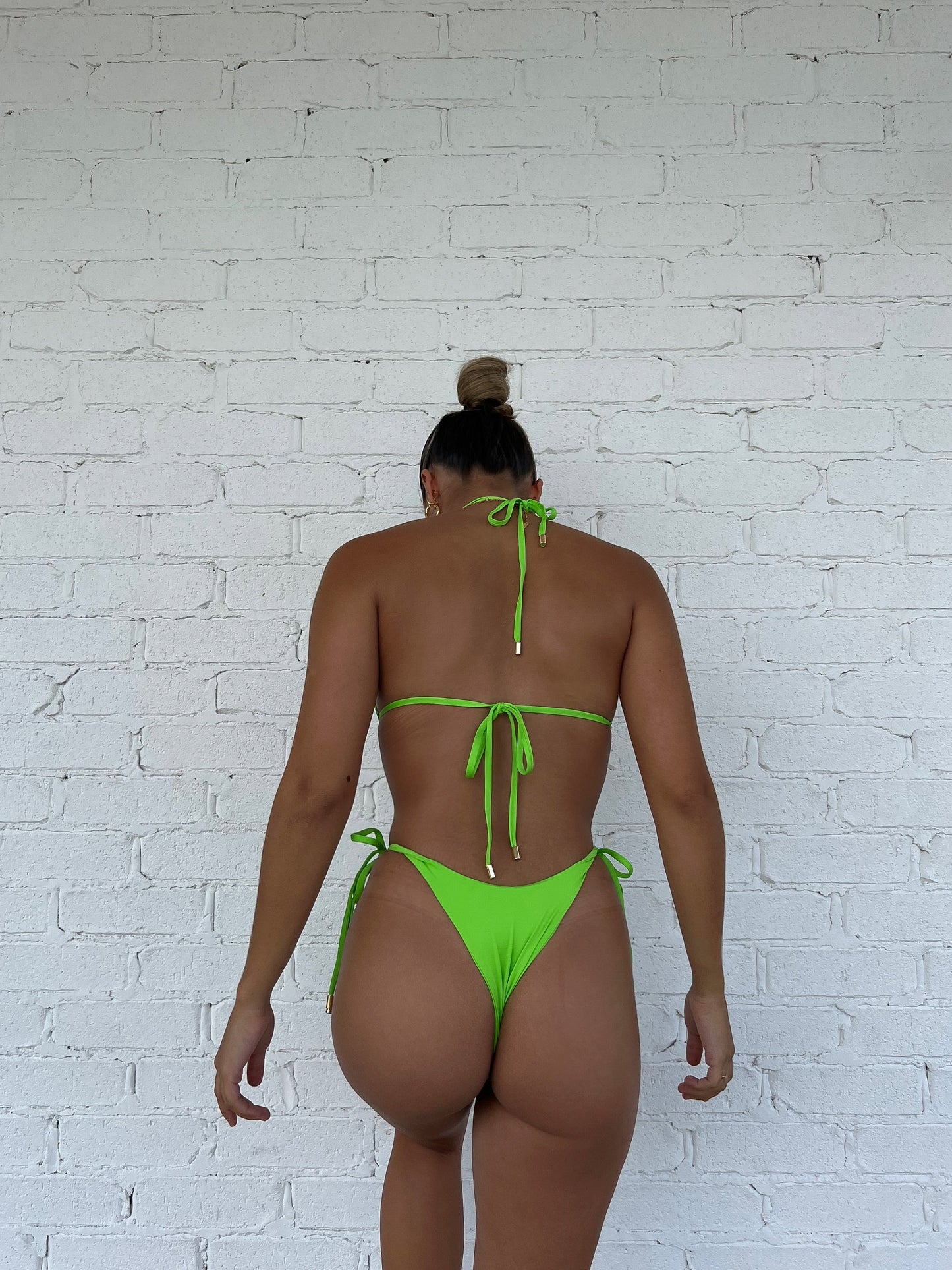 Helena Bottom Lime